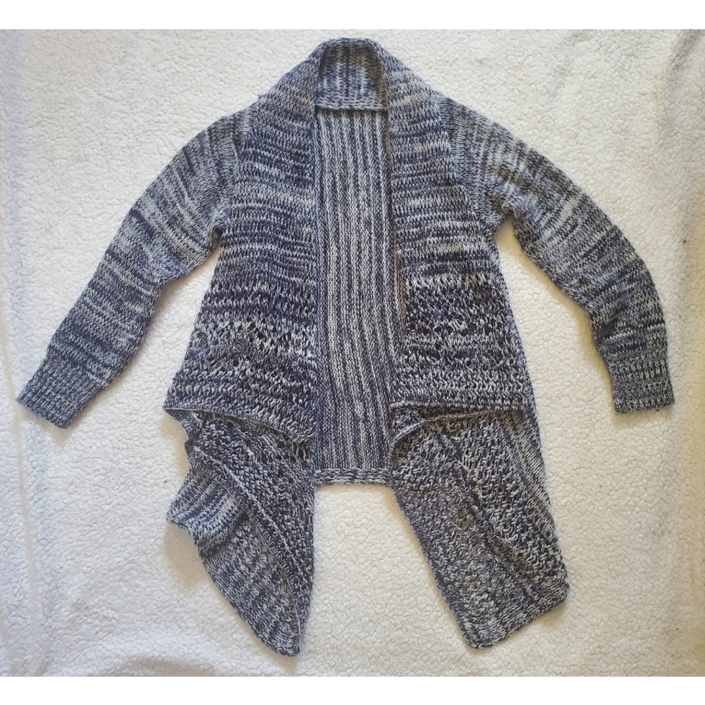 Charlotte Russe Flowy Cardigan with Long Sleeves